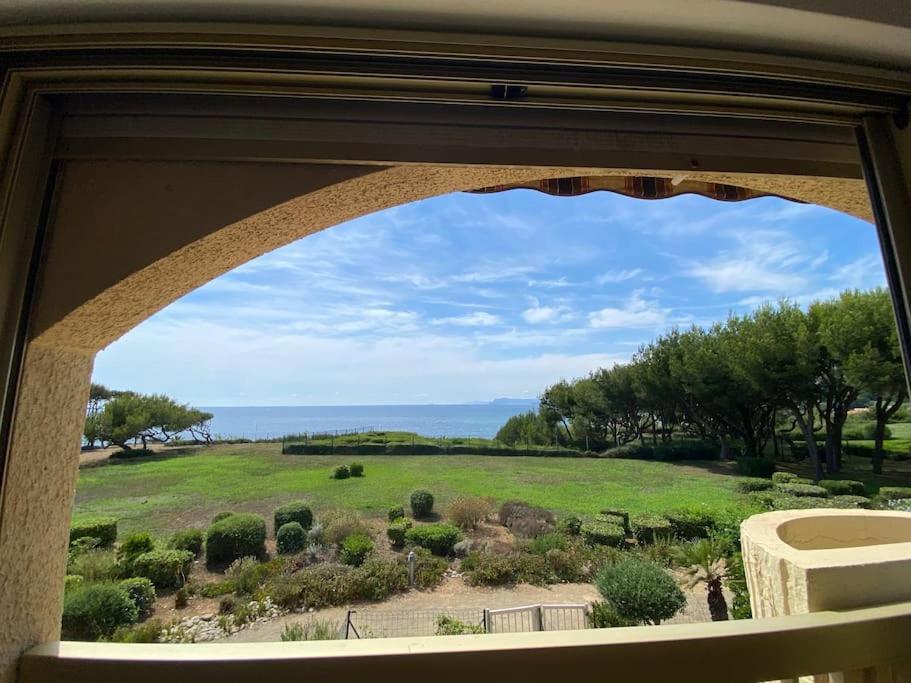 Superbe appartement vue mer Six-Fours-les-Plages Exterior foto